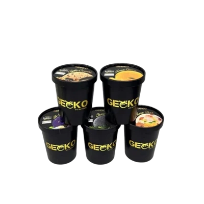 Tasses de crème glacée avec couvercle